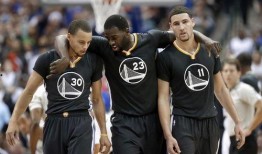 前锋的故事爆料视频,揭秘球场背后的励志传奇